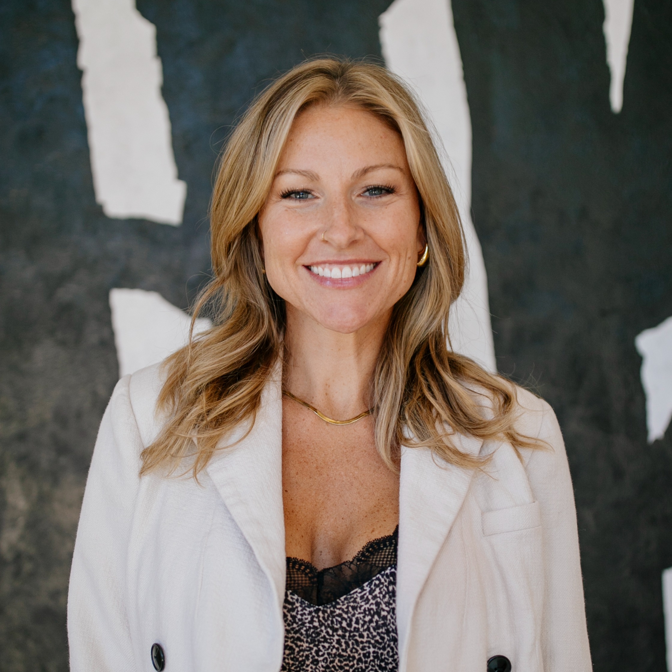 Headshot of Tamara Suiter