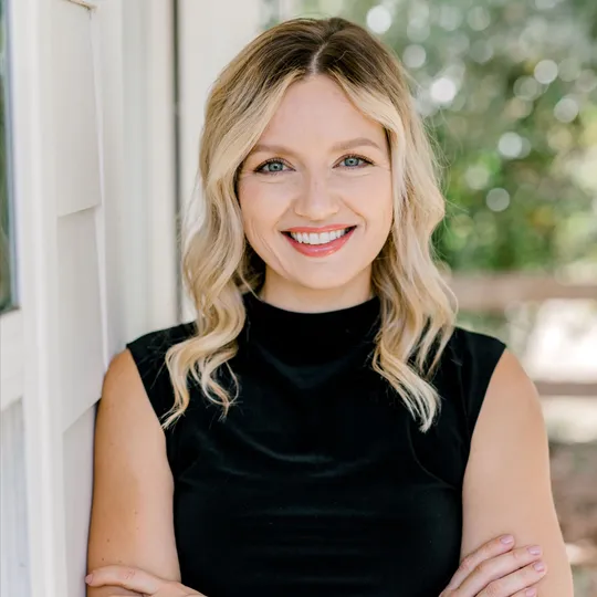 Amy Stubbs, Agent in  - Compass