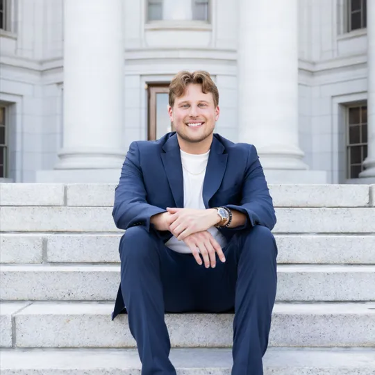 Josh Brost, Agent in  - Compass