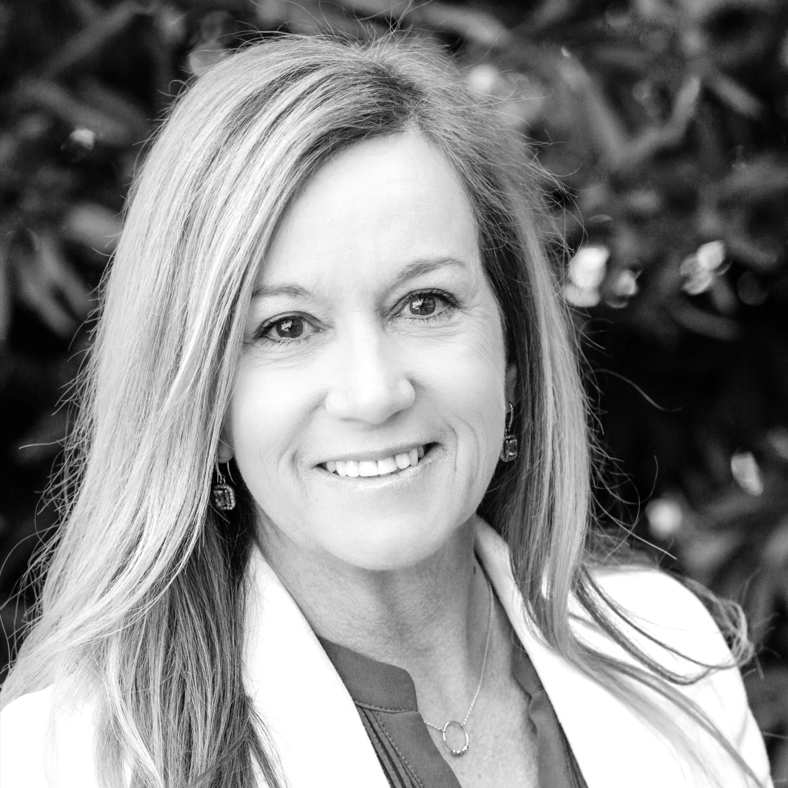 Headshot of Kim Siegel