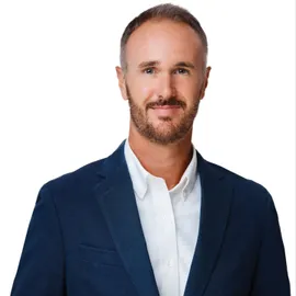 Adam Cormany, Agent in  - Compass