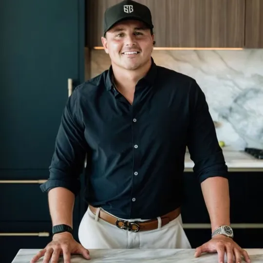 Dominic Brescia, Agent in  - Compass