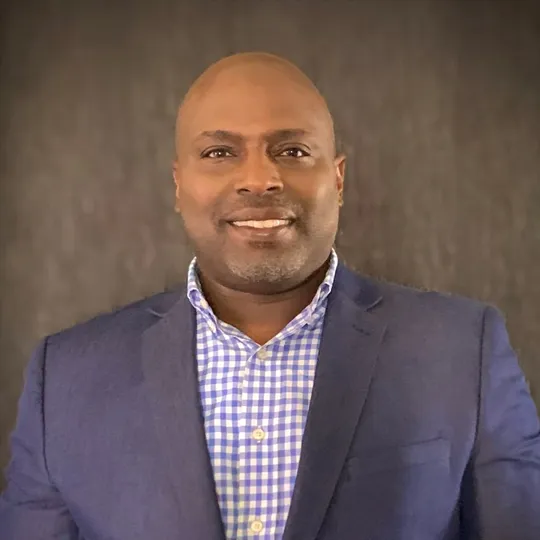 Carlos Martin, Agent in  - Compass