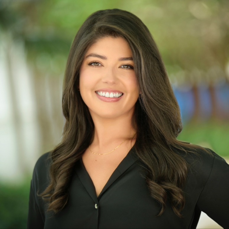Headshot of Jessica Herrera