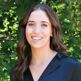 Carli Beaumont, Agent in  - Compass