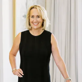Clare Leppert, Agent in  - Compass