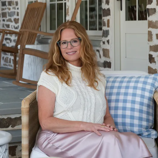 Cyndi Clowney, Agent in  - Compass