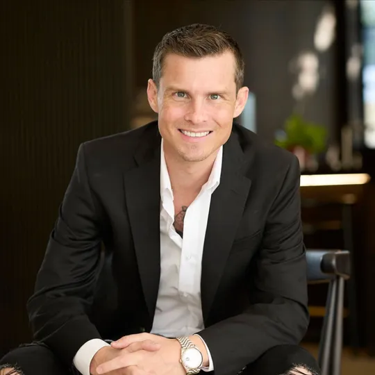 Jason Peteler, Agent in  - Compass
