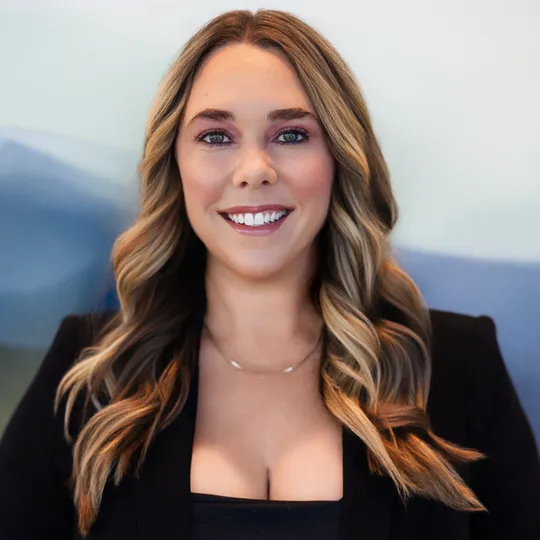 Lindsay Dunlap, Agent in  - Compass