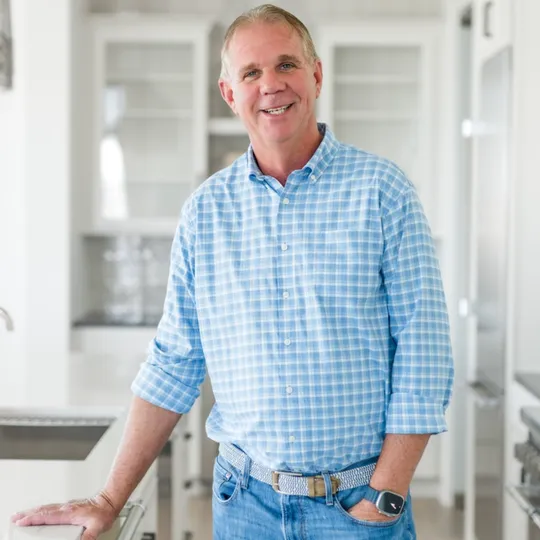 Greg Calhoun, Agent in  - Compass