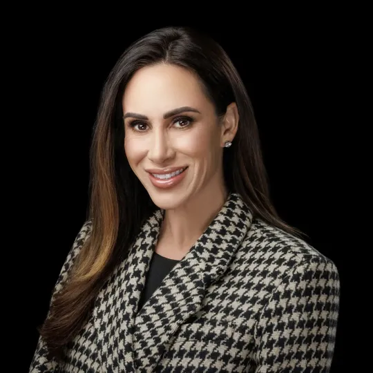 Lauren Erlich, Agent in  - Compass