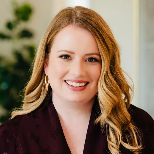 Amy Groves, Agent in  - Compass