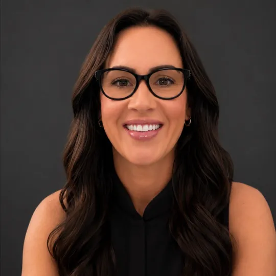Stephanie Sanchez, Agent in  - Compass