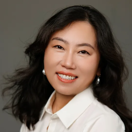 Jenny Yang, Agent in  - Compass