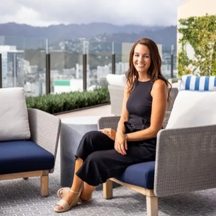 Nicole Keene, Agent in  - Compass