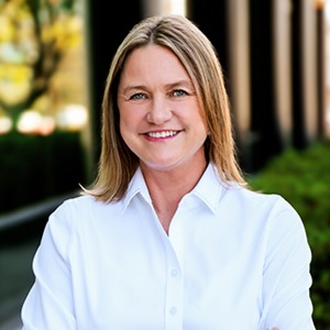 Headshot of Kristi Seth