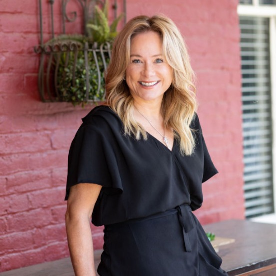 Headshot of Ruth Picha