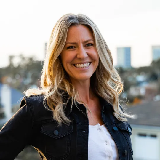 Heather Gapik, Agent in  - Compass