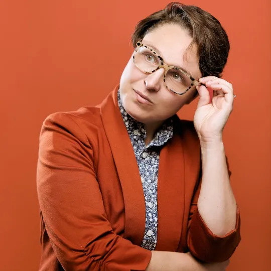 Kris Hanrahan, Agent in  - Compass
