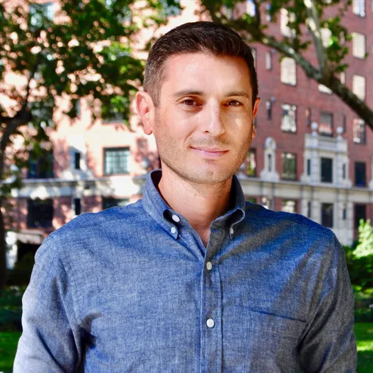 Eric Sidman, Agent in  - Compass