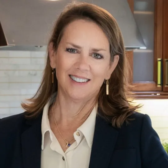 Mimi Sparrow, Agent in  - Compass