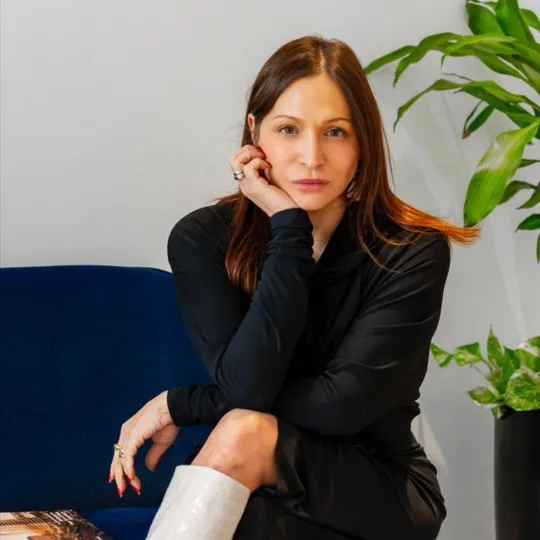 Nina Perez-Billini, Agent in  - Compass