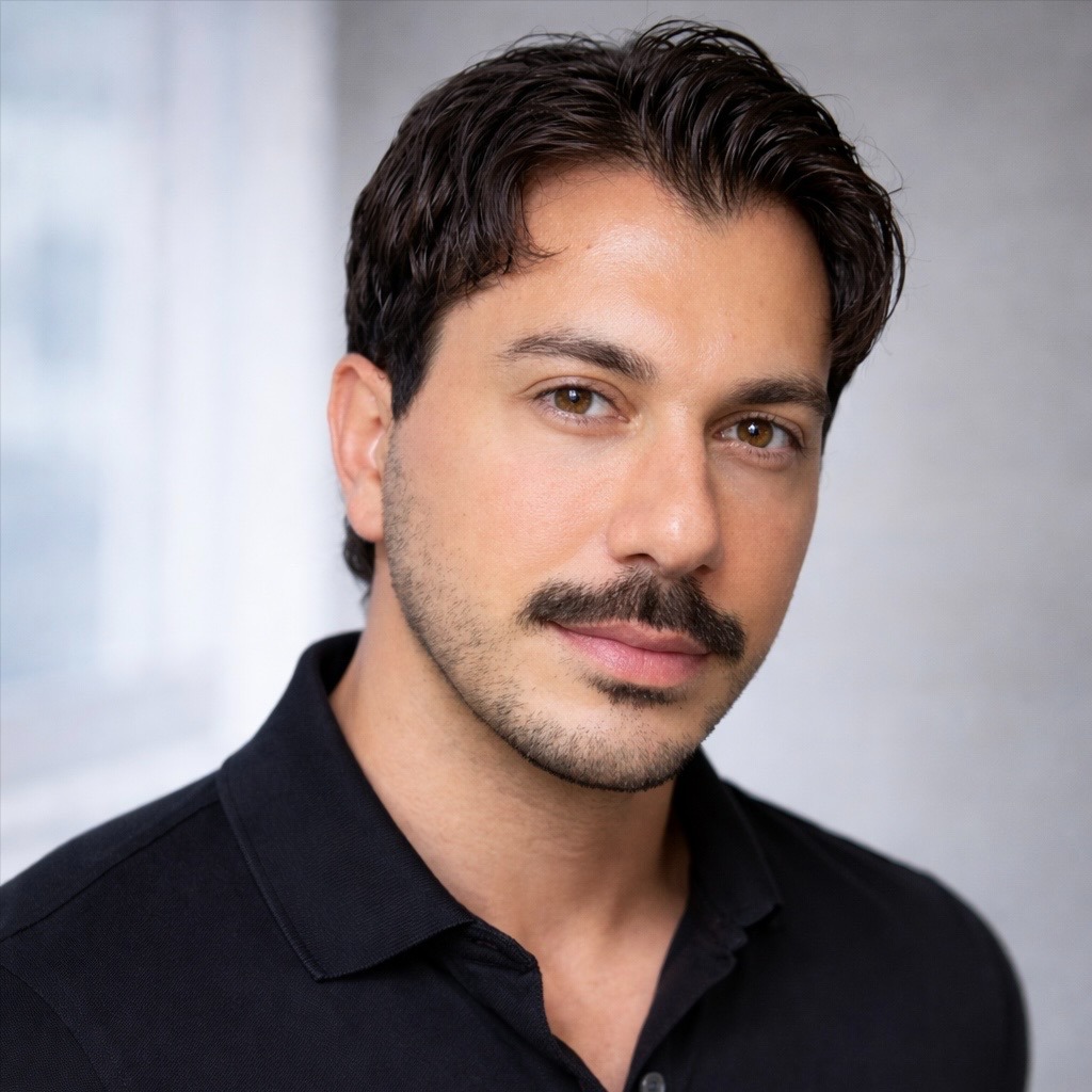 Headshot of John Acikgoz