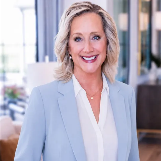 Terri Phillips, Agent in  - Compass