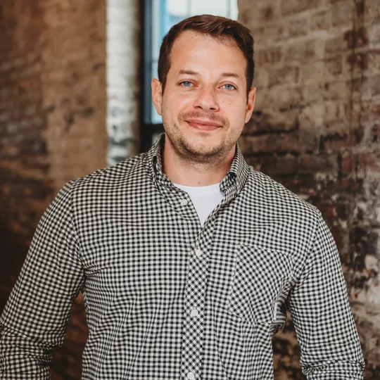 Ryan McLaughlin, Agent in  - Compass