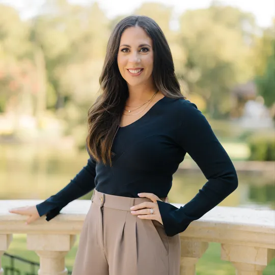 Jessica Harrison, Agent in  - Compass