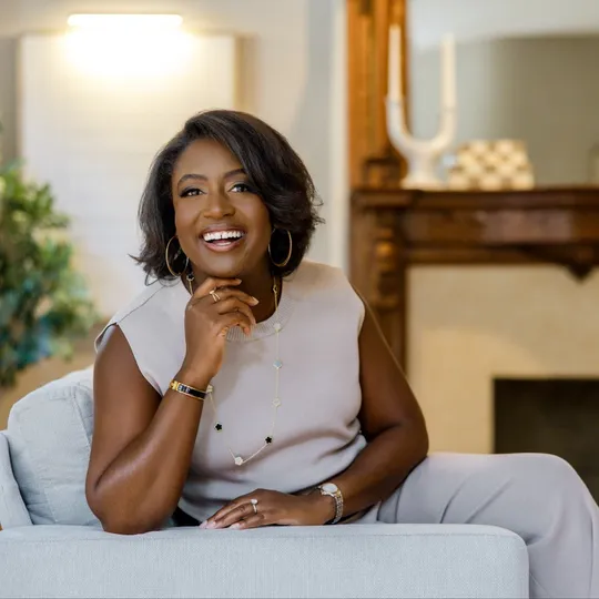 Tamara Miller, Agent in  - Compass