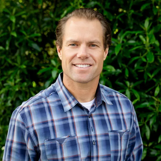 Daniel Smith, Agent in  - Compass