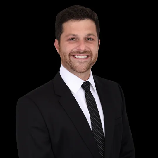 Dustin Fink, Agent in  - Compass