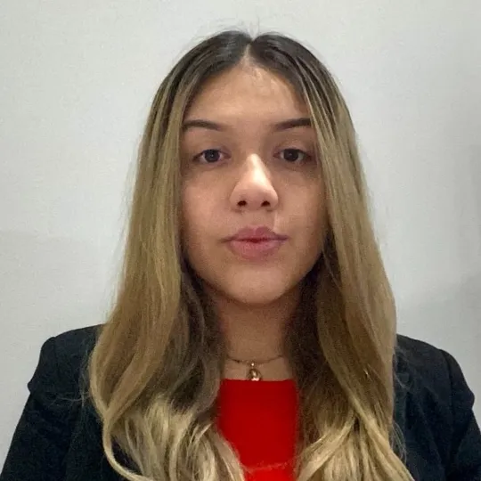 Betsy Frausto Gonzalez, Agent in  - Compass