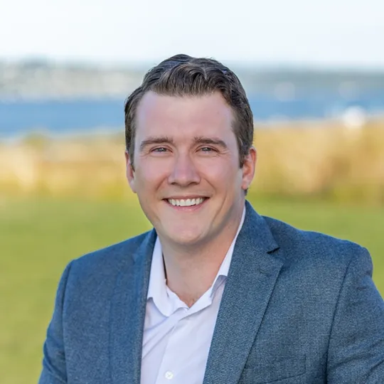 Wyatt Martin, Agent in  - Compass