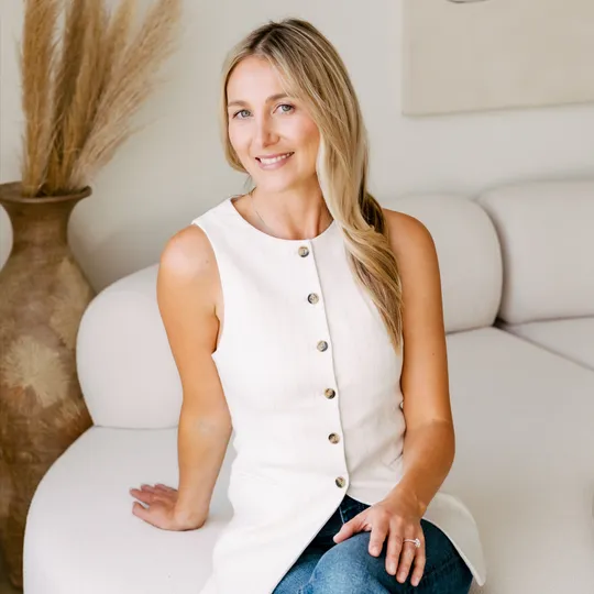 Karrie Langan, Agent in  - Compass