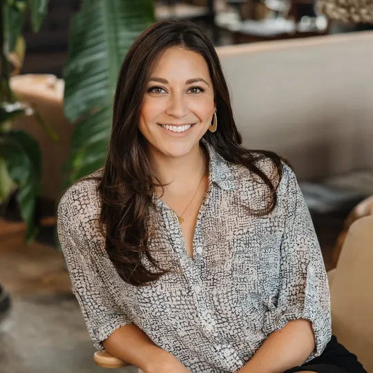 Chanel Drago, Agent in  - Compass