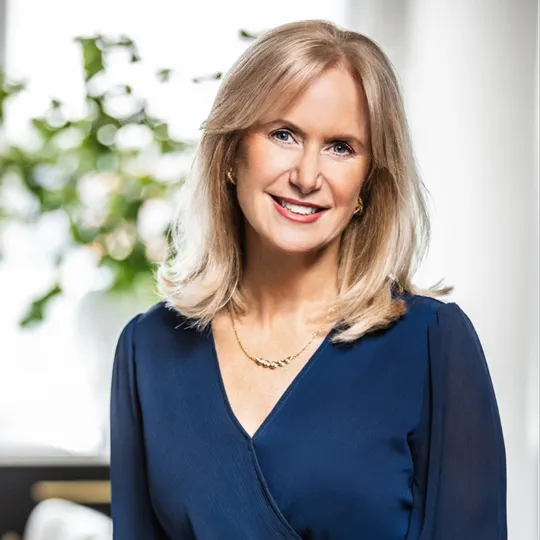 Sondra Mulheron, Agent in  - Compass