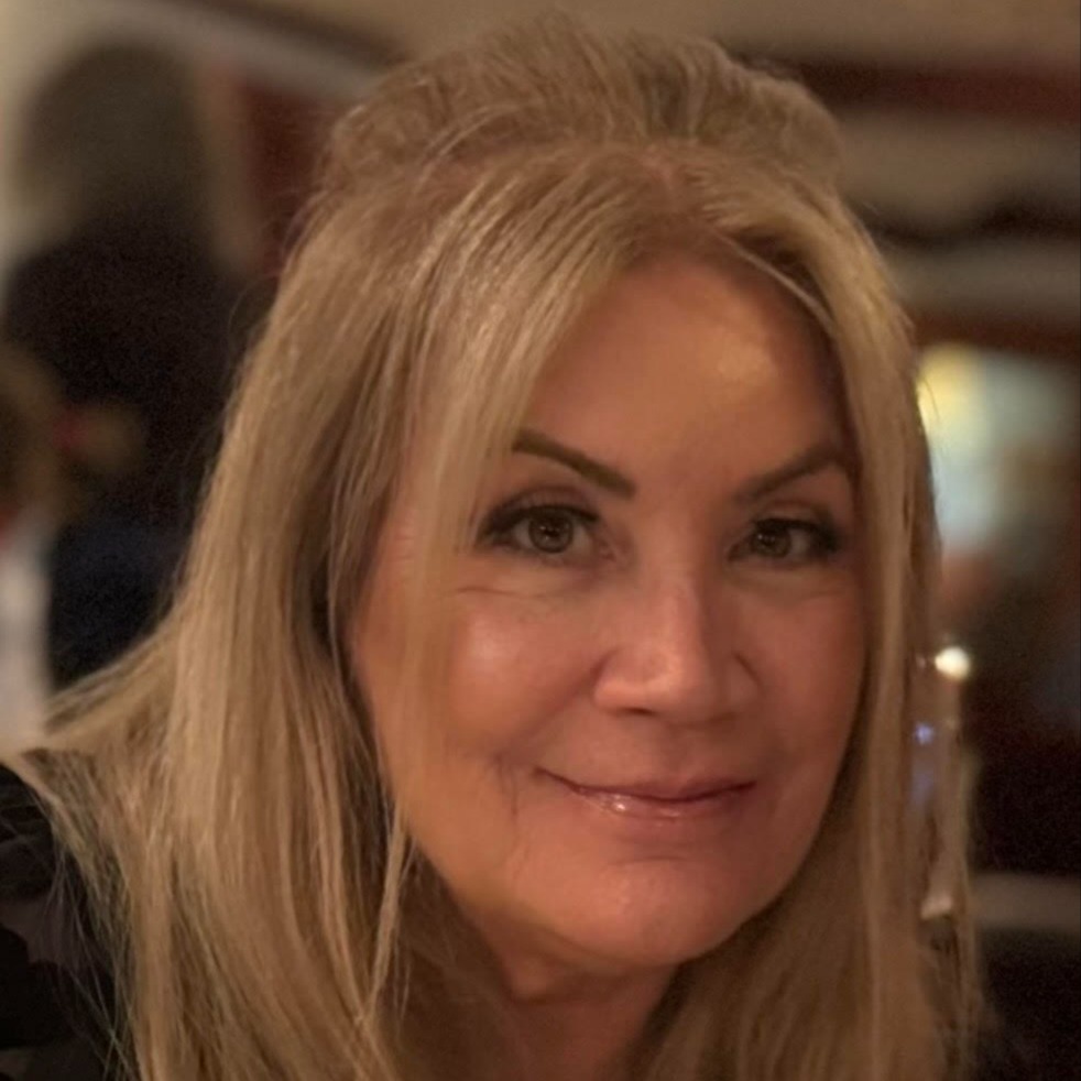 Headshot of Joni Phelps