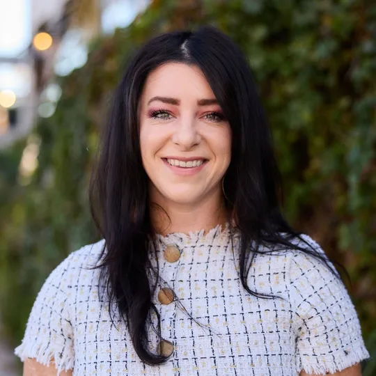 Tiffany Barrett, Agent in  - Compass