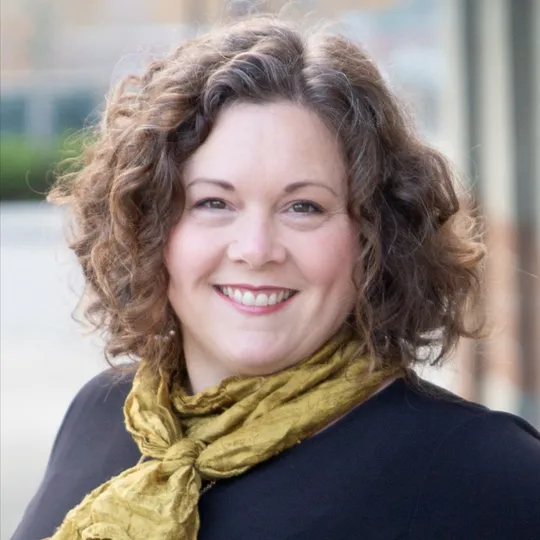 Samantha Roeder, Agent in  - Compass