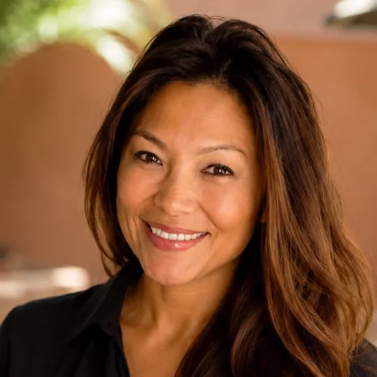 Stephanie Febbrari, Agent in  - Compass