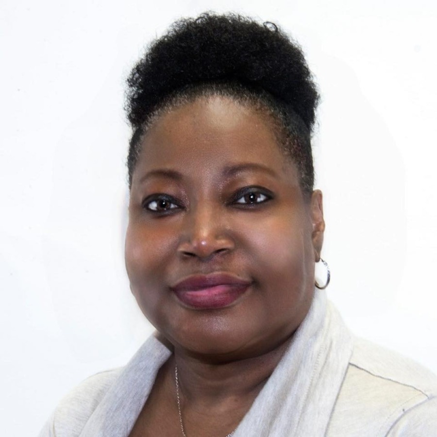 Headshot of Sheila Lang