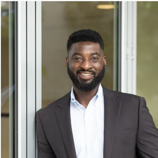 Selali Kalevor, Agent in  - Compass