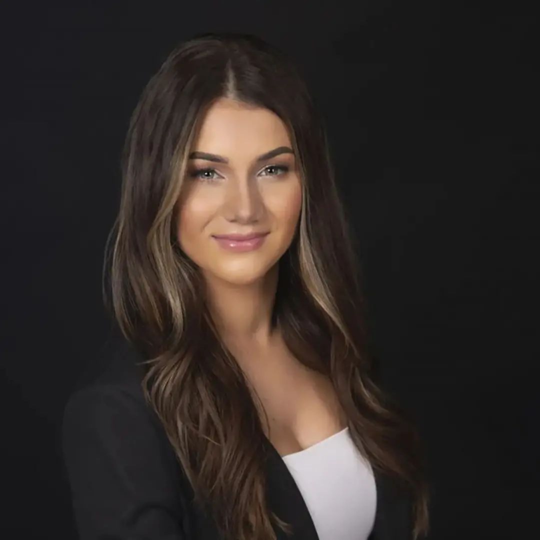 Headshot of Bailey Knoles