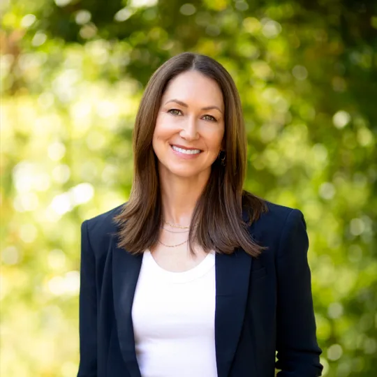 Michelle Yoshinaka, Agent in  - Compass