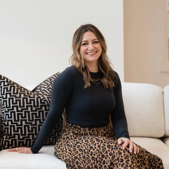 Taylor Pulford, Agent in  - Compass