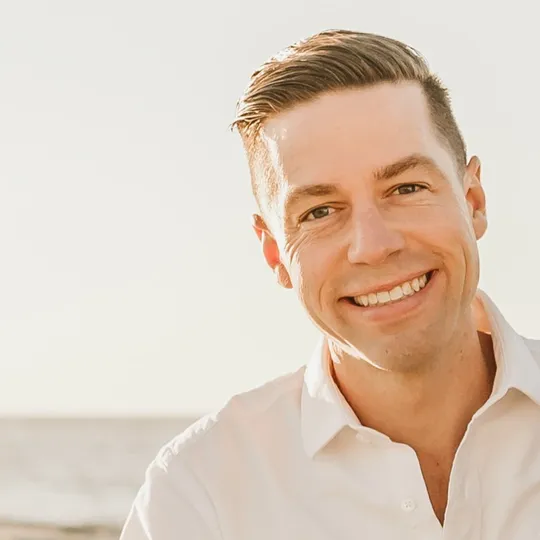 Phil Schaben, Agent in  - Compass