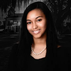 Nicole Delahoussaye's Profile Photo