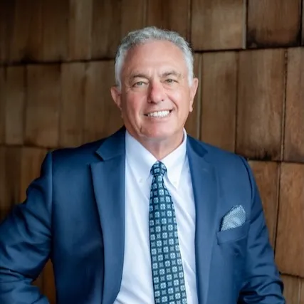 Garth Wise, Agent in  - Compass